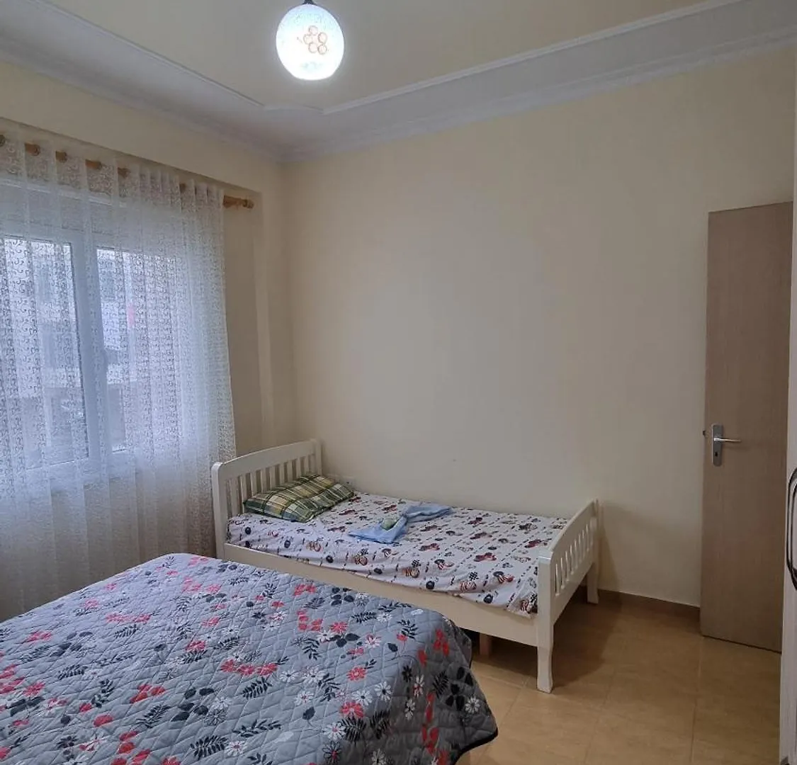 Aren'S Apartament Lungomare Vlore 0*,  Albania