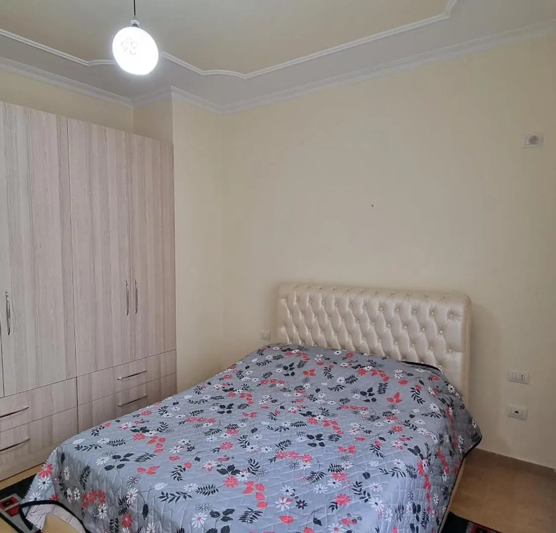 Aren'S Apartament Lungomare Vlore Apartment